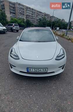 Седан Tesla Model 3 2018 в Киеве