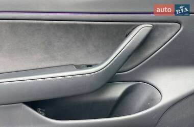 Седан Tesla Model 3 2018 в 
