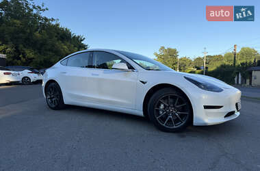 Седан Tesla Model 3 2018 в 