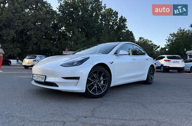 Седан Tesla Model 3 2018 в Одессе