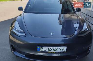 Седан Tesla Model 3 2019 в 