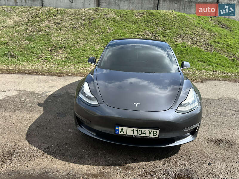 Седан Tesla Model 3 2019 в Белой Церкви