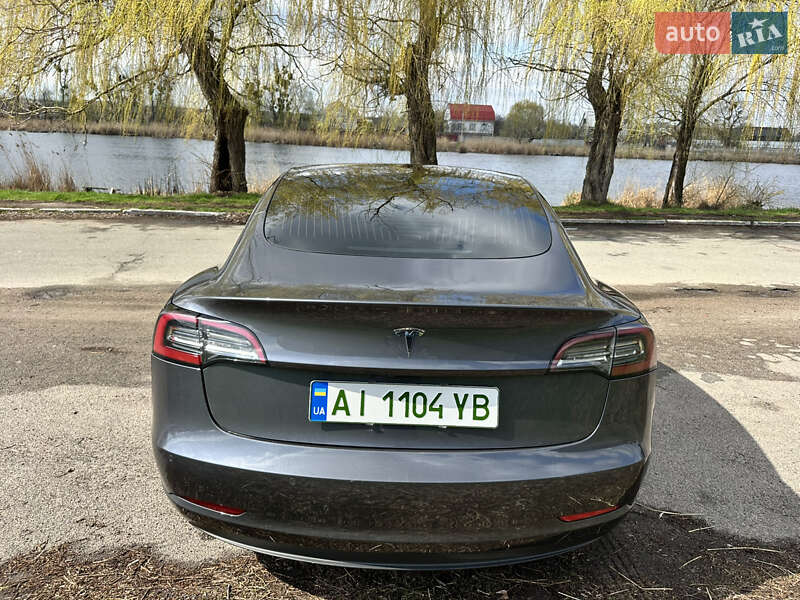 Седан Tesla Model 3 2019 в Белой Церкви