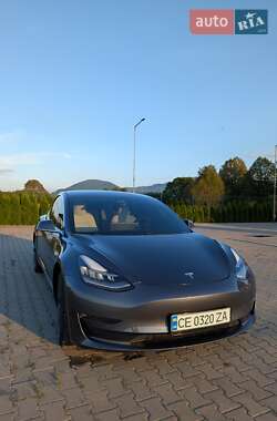 Седан Tesla Model 3 2019 в 
