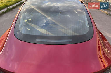 Седан Tesla Model 3 2019 в Білій Церкві