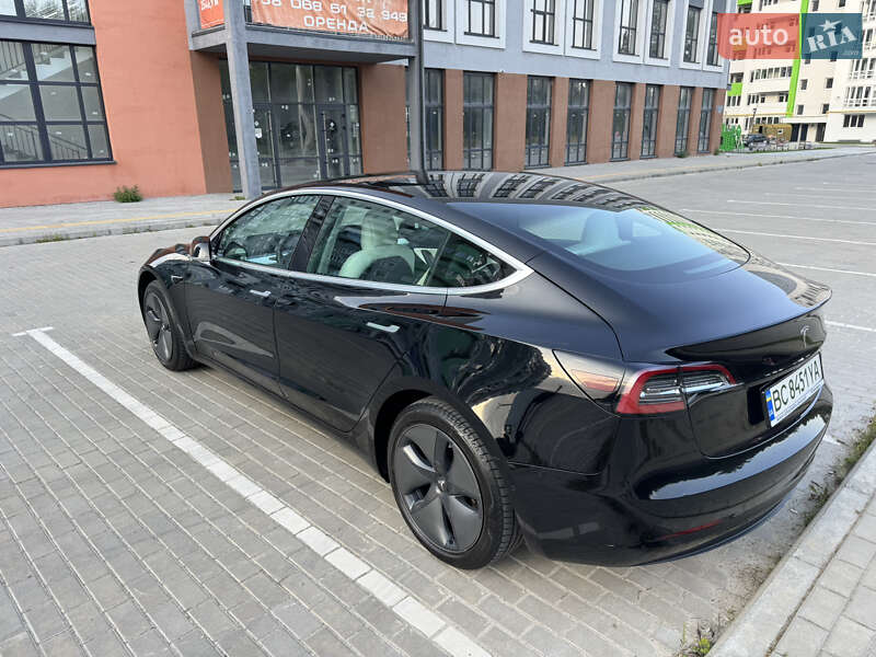 Седан Tesla Model 3 2019 в Львові фото 5 Седан Tesla Model 3 2019 в Львові
