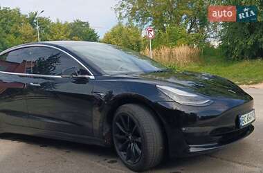 Седан Tesla Model 3 2019 в 