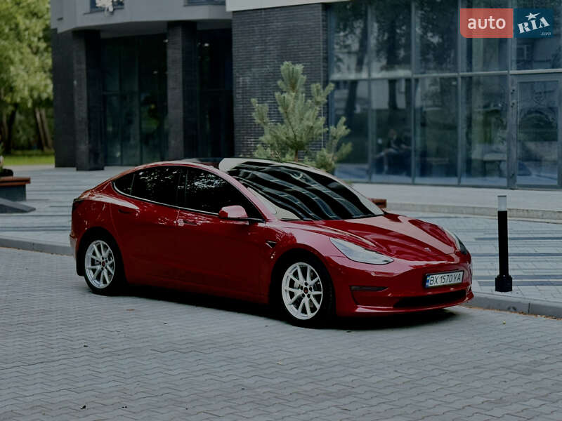 Седан Tesla Model 3 2021 в Тернополе фото 7 Седан Tesla Model 3 2021 в Тернополе