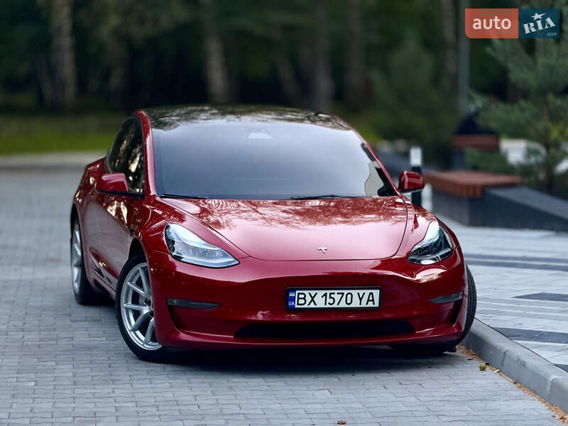 Седан Tesla Model 3 2021 в Тернополе фото 35 Седан Tesla Model 3 2021 в Тернополе