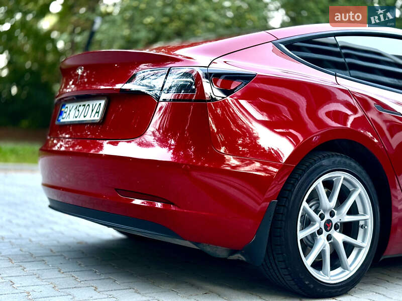 Седан Tesla Model 3 2021 в Тернополе фото 39 Седан Tesla Model 3 2021 в Тернополе