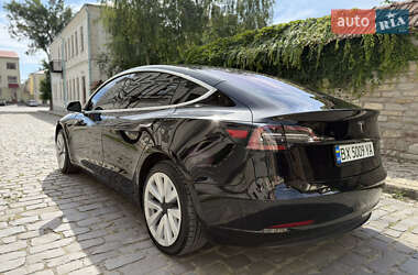 Седан Tesla Model 3 2018 в 