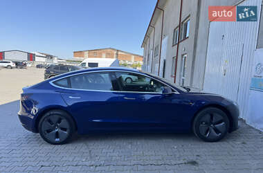 Седан Tesla Model 3 2018 в 