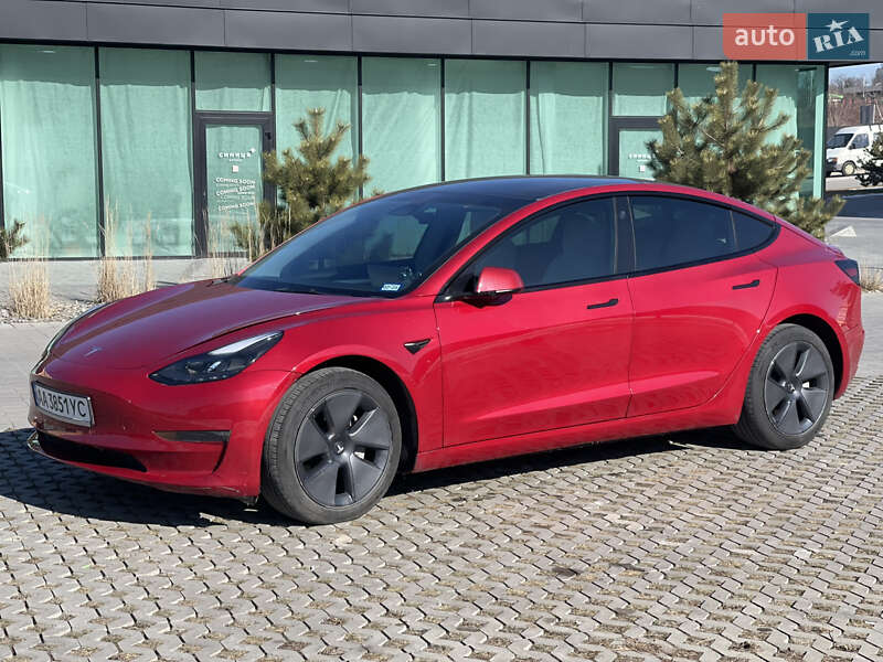 Седан Tesla Model 3 2022 в Львові фото 13 Седан Tesla Model 3 2022 в Львові