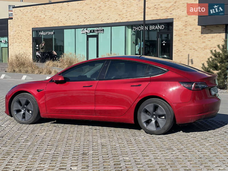 Седан Tesla Model 3 2022 в Львові фото 20 Седан Tesla Model 3 2022 в Львові