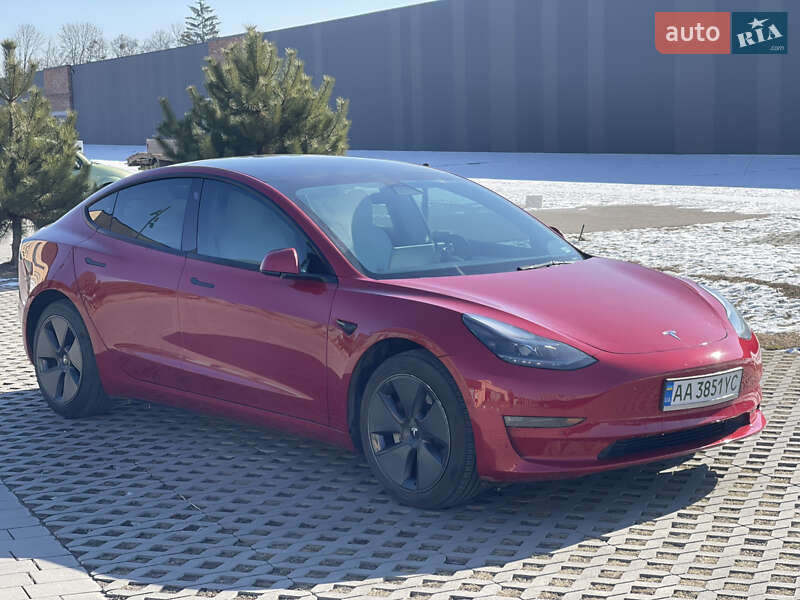 Седан Tesla Model 3 2022 в Львові фото 32 Седан Tesla Model 3 2022 в Львові