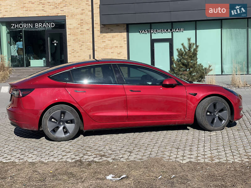 Седан Tesla Model 3 2022 в Львові фото 35 Седан Tesla Model 3 2022 в Львові