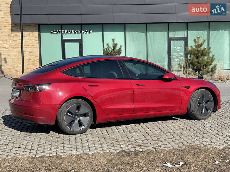 Седан Tesla Model 3 2022 в Львові фото 37 Седан Tesla Model 3 2022 в Львові