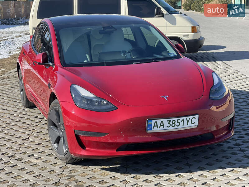 Седан Tesla Model 3 2022 в Львові фото 48 Седан Tesla Model 3 2022 в Львові