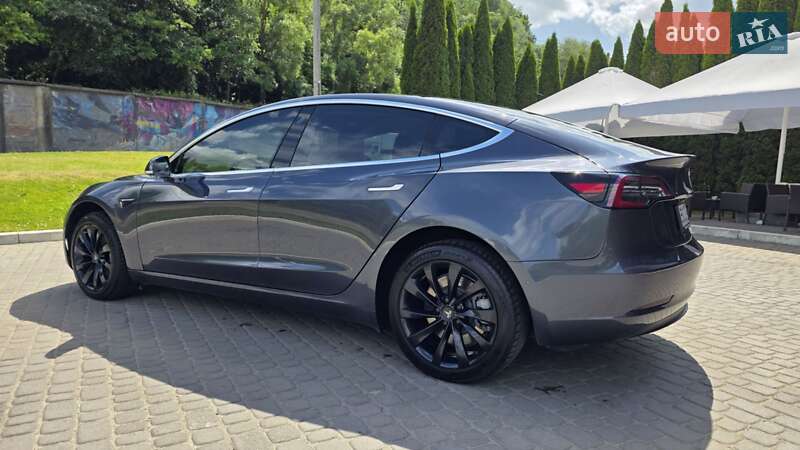 Седан Tesla Model 3 2018 в Львове фото 12 Седан Tesla Model 3 2018 в Львове