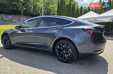 Седан Tesla Model 3 2018 в 