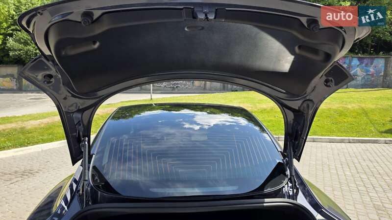 Седан Tesla Model 3 2018 в Львове фото 47 Седан Tesla Model 3 2018 в Львове