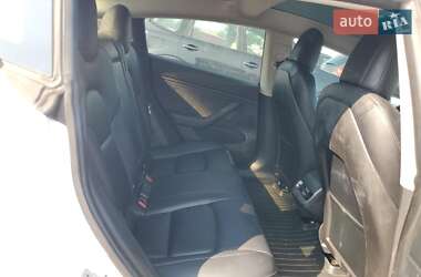 Седан Tesla Model 3 2018 в 