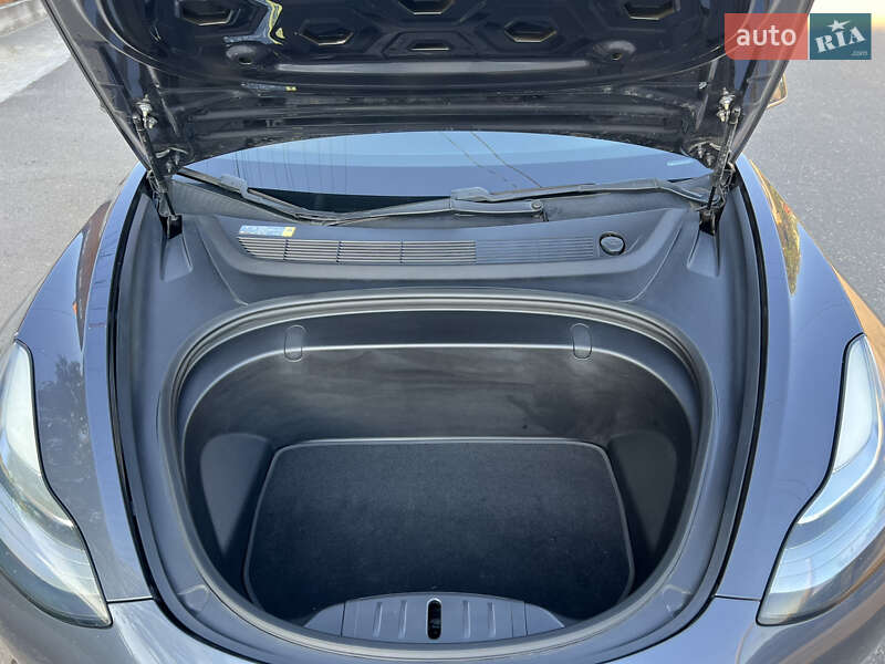 Седан Tesla Model 3 2018 в Ивано-Франковске фото 10 Седан Tesla Model 3 2018 в Ивано-Франковске