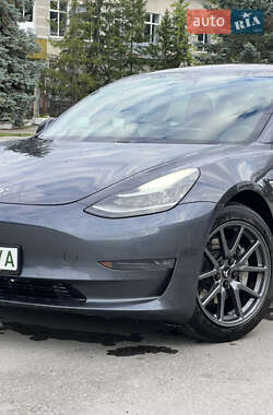 Седан Tesla Model 3 2018 в 