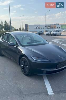 Седан Tesla Model 3 2024 в Києві