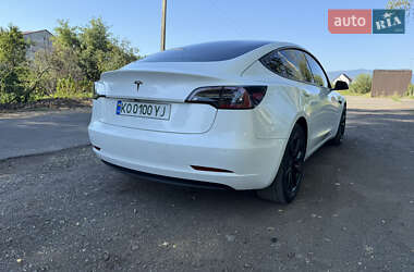 Седан Tesla Model 3 2019 в 
