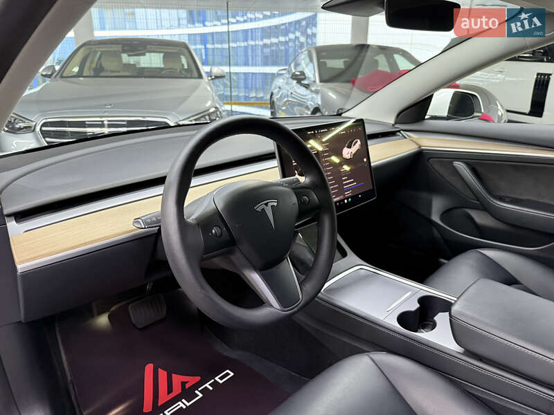 Седан Tesla Model 3 2022 в Одессе фото 20 Седан Tesla Model 3 2022 в Одессе