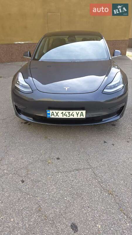 Седан Tesla Model 3 2018 в Харькове фото 5 Седан Tesla Model 3 2018 в Харькове