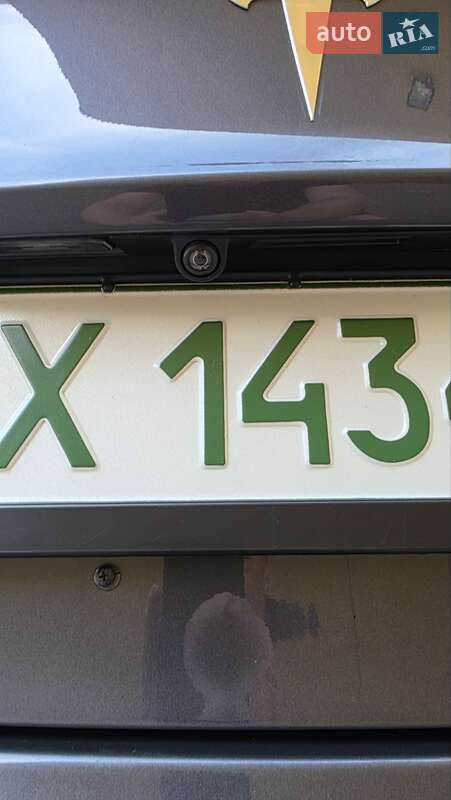 Седан Tesla Model 3 2018 в Харькове фото 55 Седан Tesla Model 3 2018 в Харькове