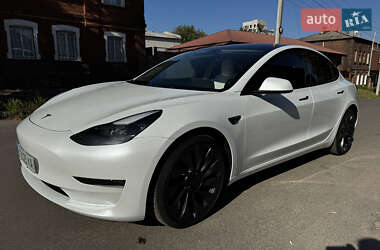 Седан Tesla Model 3 2022 в Харкові