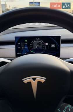 Седан Tesla Model 3 2018 в 