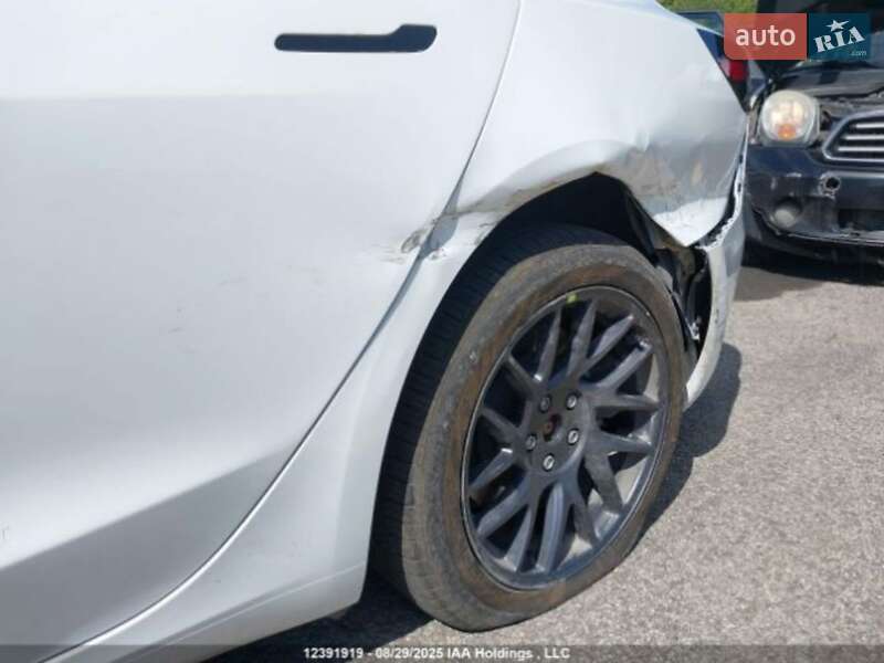 Седан Tesla Model 3 2024 в Николаеве фото 6 Седан Tesla Model 3 2024 в Николаеве