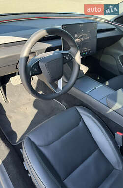 Седан Tesla Model 3 2024 в 