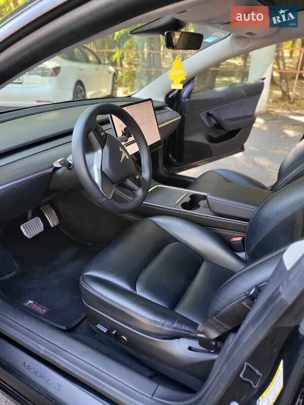 Седан Tesla Model 3 2020 в Одессе