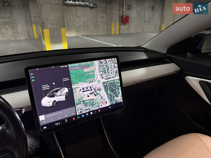Седан Tesla Model 3 2018 в Тернополе фото 50 Седан Tesla Model 3 2018 в Тернополе
