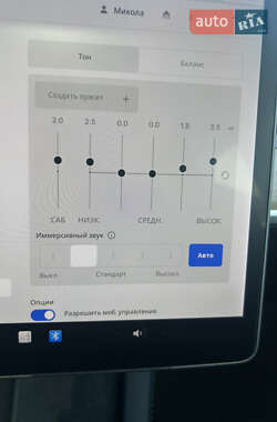 Седан Tesla Model 3 2022 в 