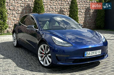 Седан Tesla Model 3 2018 в 