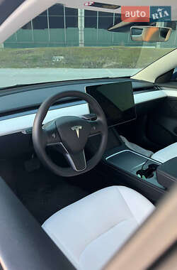Седан Tesla Model 3 2022 в Києві
