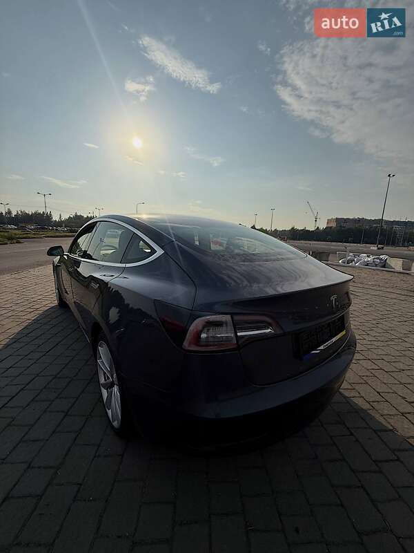 Седан Tesla Model 3 2019 в Львові фото 8 Седан Tesla Model 3 2019 в Львові