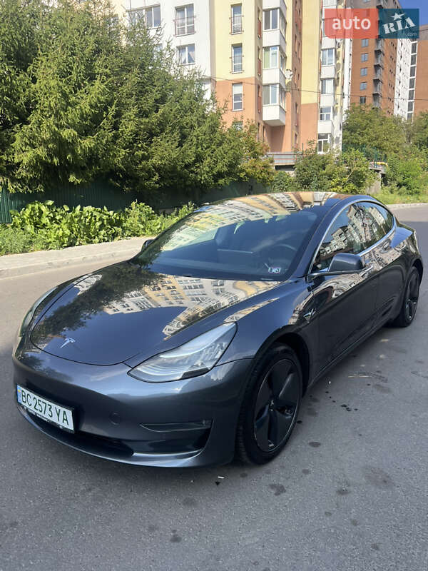 Седан Tesla Model 3 2019 в Львове фото 3 Седан Tesla Model 3 2019 в Львове