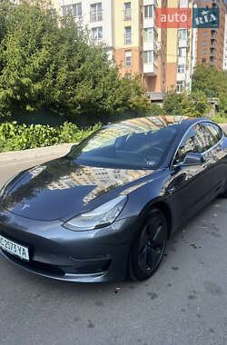 Седан Tesla Model 3 2019 в 