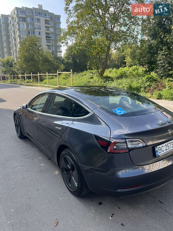 Седан Tesla Model 3 2019 в Львове фото 6 Седан Tesla Model 3 2019 в Львове
