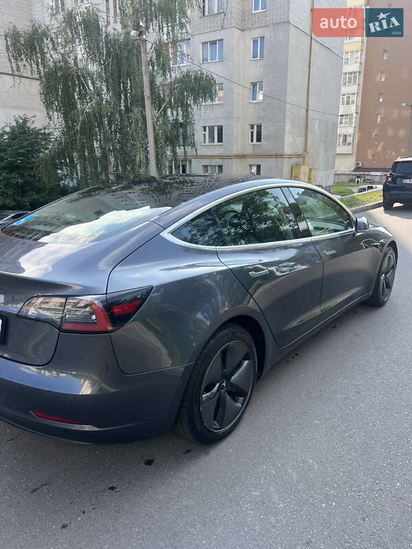 Седан Tesla Model 3 2019 в Львове фото 11 Седан Tesla Model 3 2019 в Львове