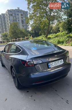 Седан Tesla Model 3 2019 в 