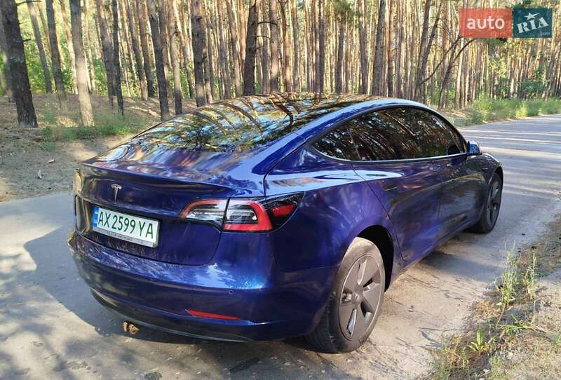 Седан Tesla Model 3 2021 в Харькове
