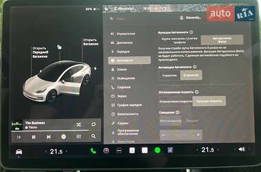 Седан Tesla Model 3 2018 в 